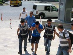 Marmaris’te İngiliz Turisti Bıçaklayan Zanlılar Yakalandı