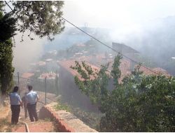 Tarihi Ahşap Bina Alev Alev Yandı