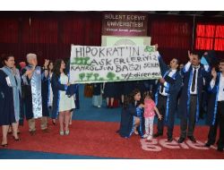 Zonguldak'ta 59 Tıp Öğrencisi, Hipokrat Yemini Ederek Doktorluğa Adım Attı