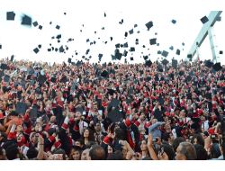 Gaziantep Üniversitesi Mezunlarını Uğurladı