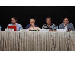 Muhalefet Taraftarları Kendi Partilerine Kızacaklarına Rakibe Şiddet Gösteriyor