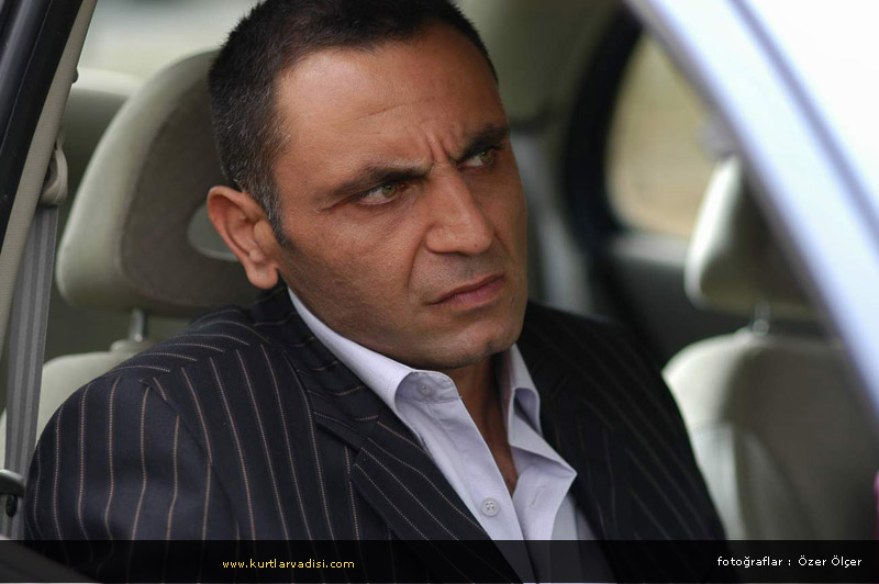 Memati'nin de yeni dizisi belli oldu!