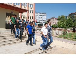 Başkasının Yerine Ehliyet Sınavına Giren 15 Kişi Yakalandı