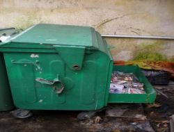 İzmir'de Korsan Cd ve Dvd Operasyonu