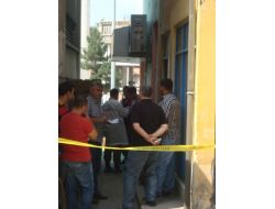 Kadın Boğazı Kesilmiş Halde Bulundu