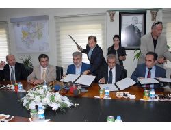 Hayırsever Uçurum Kardeşler Hastaneye Ek Bina Yaptırıyor