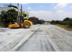 Sarıçam’da Asfalt Çalışmaları Sürüyor