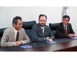 Dekanlar, İlahiyat Fakültelerinin Toplumla İrtibatını Konuştu