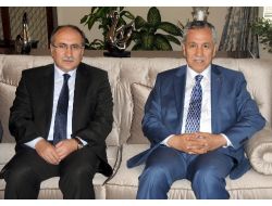 Başbakan Yardımcısı Arınç: Manisa Herkesin Gıptayla Baktığı Bir İl