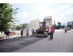 Kozan'da Asfalt Çalışmaları Devam Ediyor