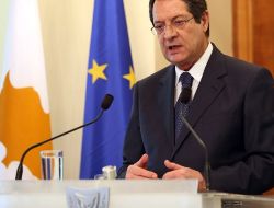 Uçağı Bozulan Anastasiadis, Güney Kıbrıs'a Dönemedi