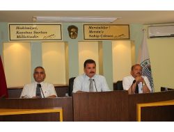 Toroslar'a Olimpik Açık Yüzme Havuzu Ve Amfi Tiyatro Yapılacak