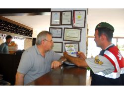 Esnafa Sahte Para Tanıma Kalemi Dağıtıldı