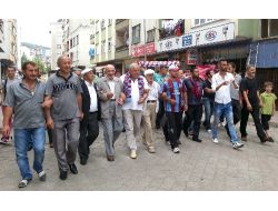 Temiz Futbol İçin Yürüyen Trabzonsporlu Yunus Metin Vakfıkebir’den Geçti