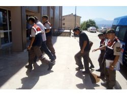 65 Ton Krom Çaldıkları İddiasıyla Yakalandılar