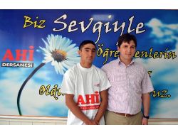 Merzifon Ahi Dershanesi Her Yıl Başarısını Artırıyor