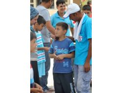 Çocuklar Otomobil Yaktı