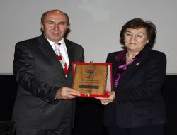 'Uğur Mumcu Özel Ödülü', Çydd Başkanı'na Verildi!