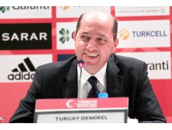 Türkiye Basketbol Federasyonu, Tanjevic İle Devam Kararı Aldı