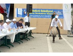 Davulcular, Ramazan'da Çalmak İçin Kıyasıya Yarıştı