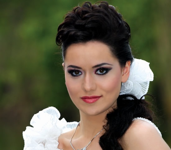 Fahriye Evcen Çalıkuşu oldu!