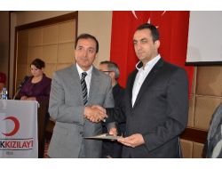 Gönüllü Kan Bağışçılarına Madalya