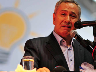 Erdoğan Arınç'ı ağlattı!