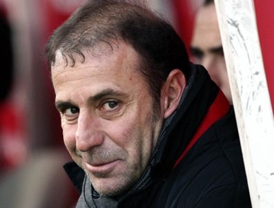 ABDULLAH AVCI'NIN YERİNE 3 ADAY