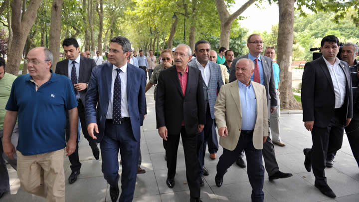 Gezi Parkı'nı dolaştı!..