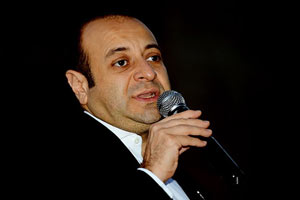 "Anayasayı değiştirelim"