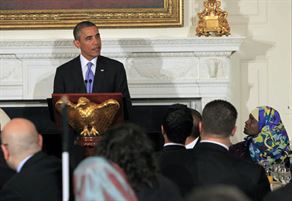 Obama iftar verdi ve ayet okudu!