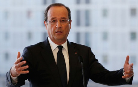 Hollande'a hakaret serbest
