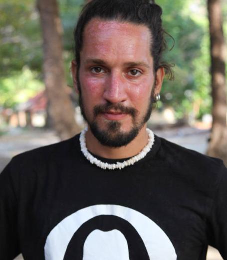 Doğukan Manço'ya araba şoku