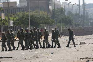 Polis Adeviyye Meydanı'nın çevresinde!