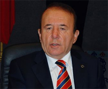 Validen 100 bin liralık iftar