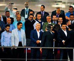 Aysal'dan F.Bahçe'ye tebrik