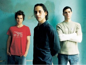 Cemil Çiçek Duman Grubu'nu Kovdurdu Mu?