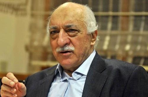 Gülen'den dış politika eleştirisi