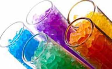 RENKLİ TUZLAR GELİYOR!