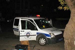 İSTANBUL'DA POLİSE SİLAHLI SALDIRI