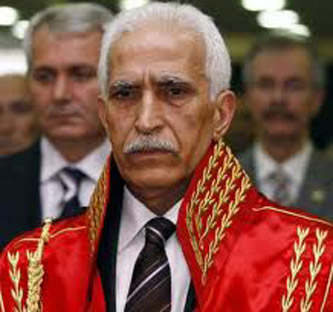 Başsavcı hakkında suç duyurusu