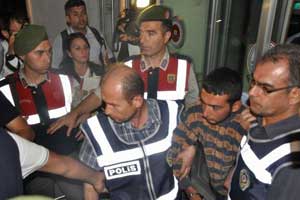 Japon turisti öldürdü, kız istemeye gitti