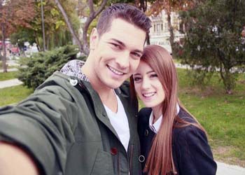 Ünlü sanatçılara hapis şoku