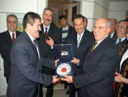Kazakistan, İzmir'de Konsolosluk Açtı!