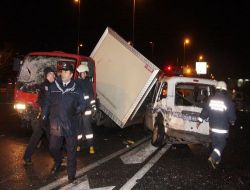 Trafik Kazası Cumhurbaşkanı Gül'ün Güzergahını Değiştirdi
