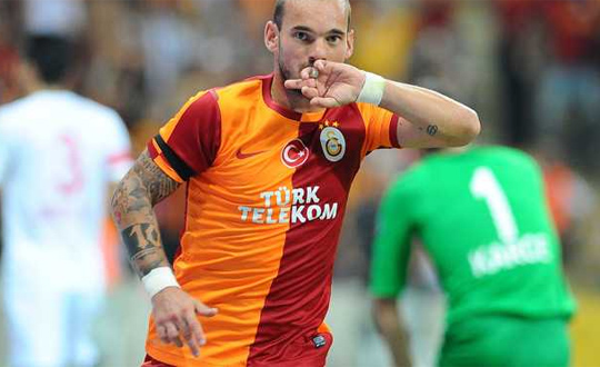 Sneijder’den veda mesajı