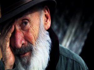 Ünlü dostları Kurtiz'i anlattı!