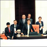 'Bahçekapılı ilk kez Genel Kurul'u yönetti