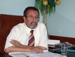 "Hükümetin Kürt Açılımı İyi Niyetli,Ancak Tatmin Edici Değil!"