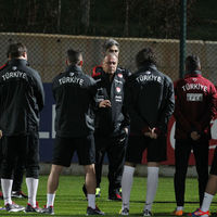 Terim ilk 11'i açıkladı!